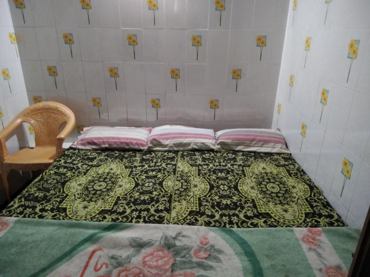Maniis Homestay Vālpārai Bagian luar foto